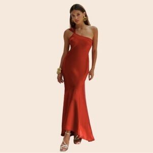 Hello Molly Romantic Affair Satin One Shoulder Maxi Dress Size 4 NWT